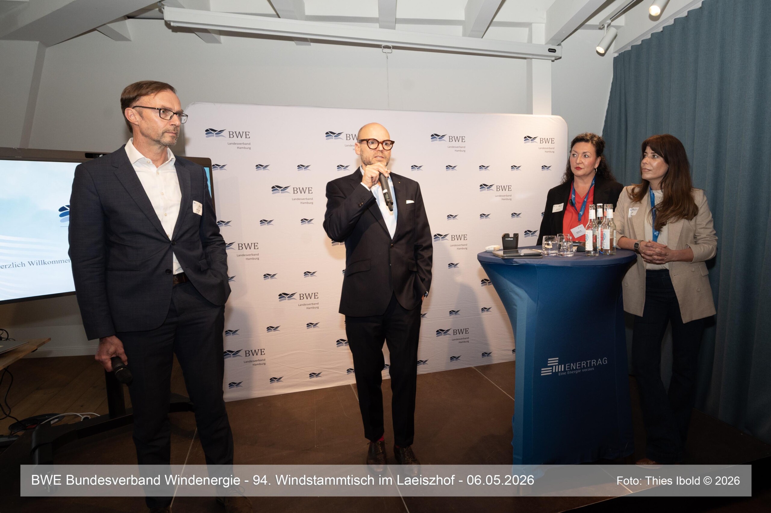 260506_BWE94_1115