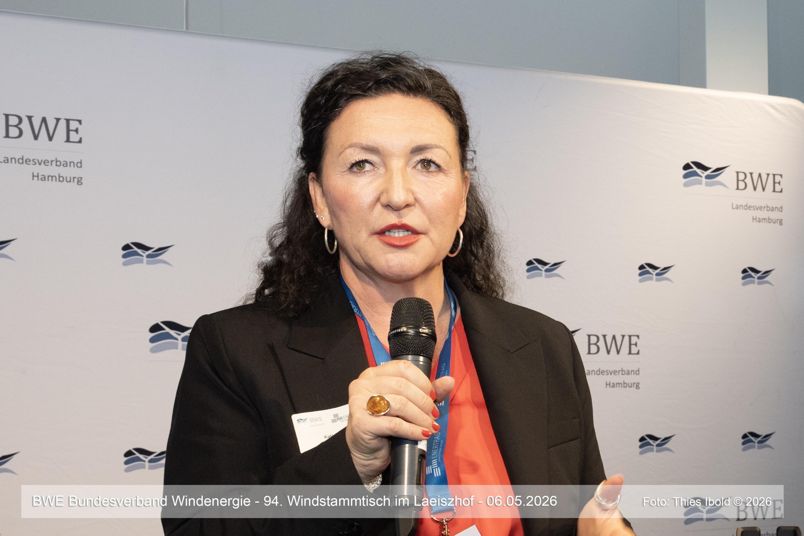 260506_BWE94_1304