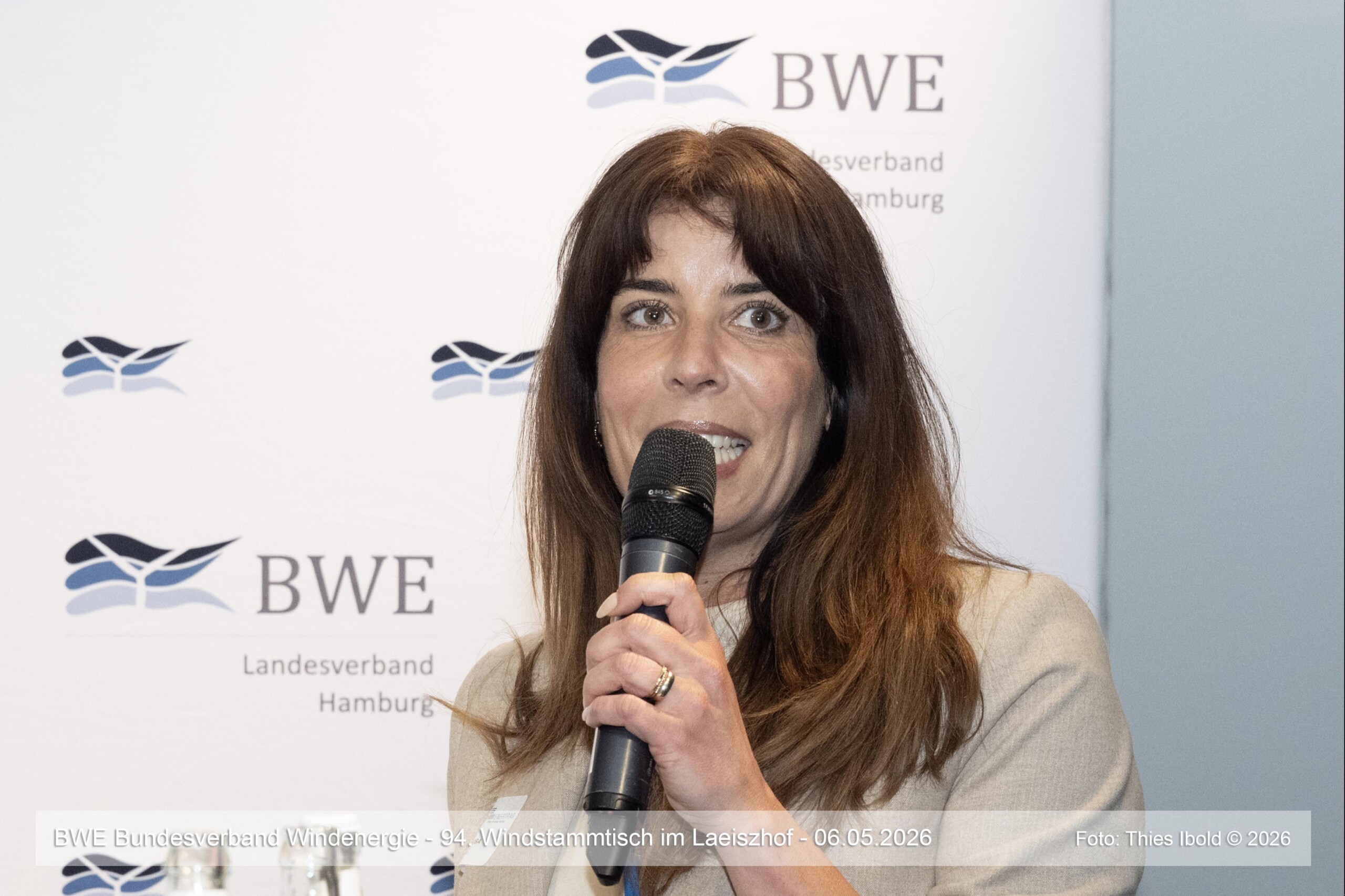 260506_BWE94_1406